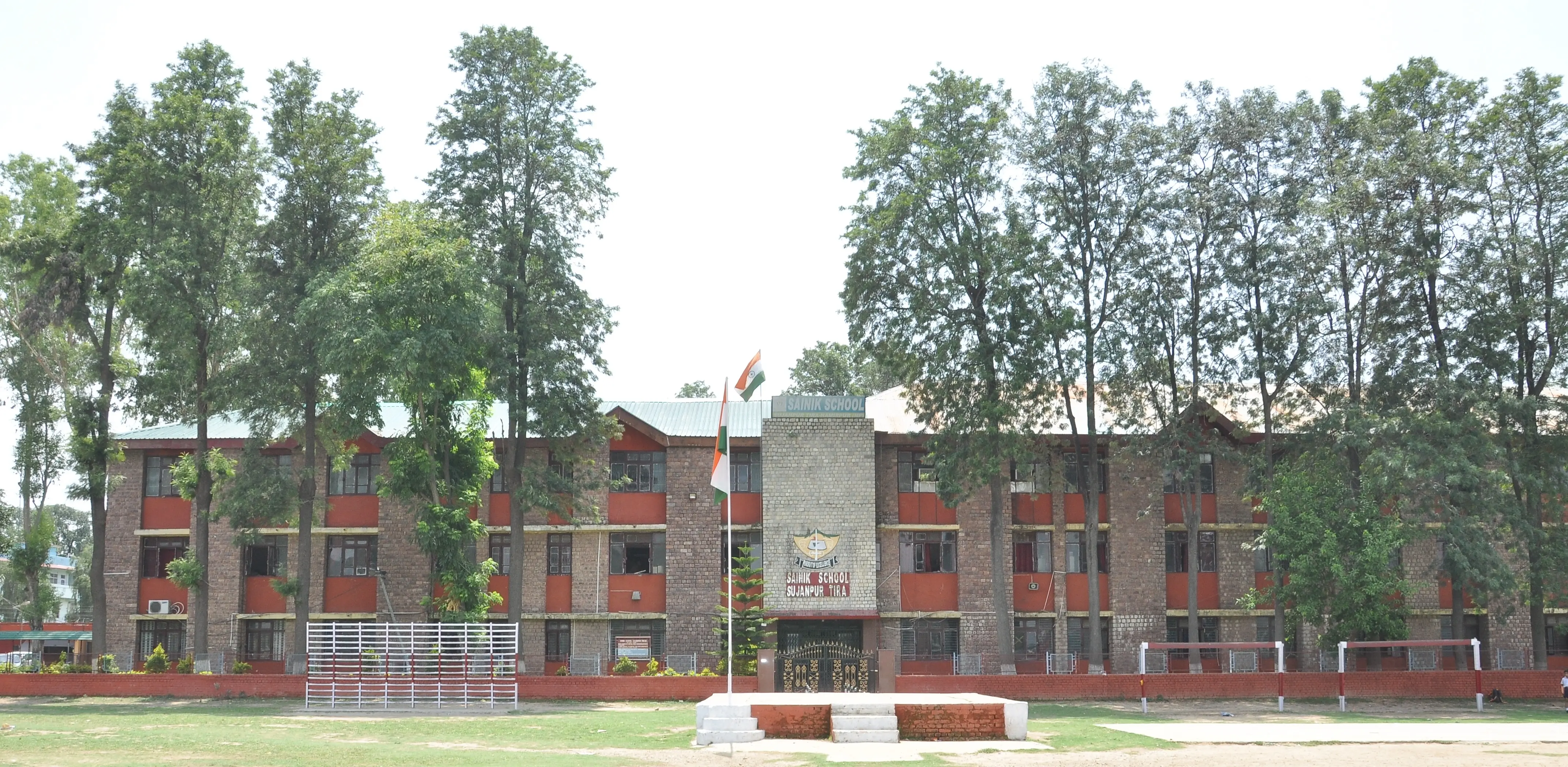 Sainik School study material Lucknow